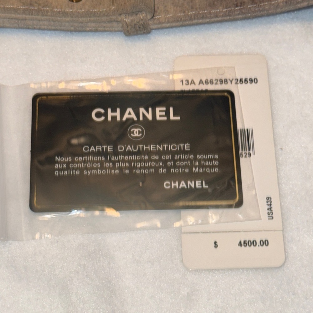Chanel Large Boy Bag Quilted Suede Beige with Antique Gold Hardware NWOT - Picture 9 of 15